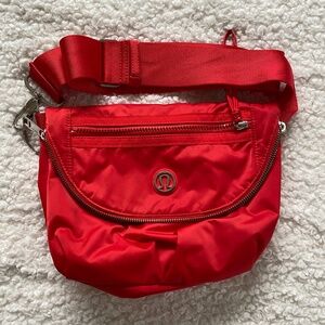 Lululemon Festival handbag - Excellent condition